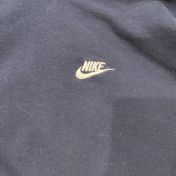 Never worn cropped Nike hoodie - Picture 2 of 7
